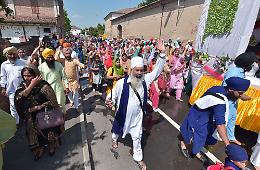 Nagar Kirtan, i Sikh in festa