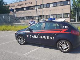 Esame della patente con mezzi illeciti, minacciano 21enne per non essere denunciati