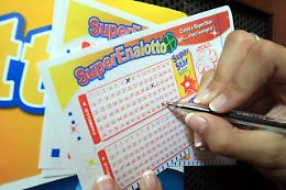 Superenalotto, colpaccio da 41mila euro con due schedine