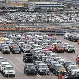 Birmania: Suzuki ferma la produzione in 2 fabbriche