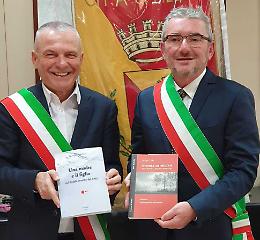 Nino, morto in solitudine: ora celebrato dal nipote sindaco