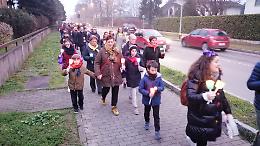 Marcia Uniti per la Pace nelle vie del paese