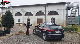 Dopo un litigio scappa dalla comunità, multato