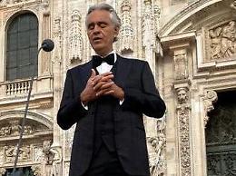 Bocelli "negazionista", lo stupore di Pianengo