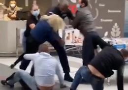Rissa al centro commerciale: «Più tutele per le guardie»
