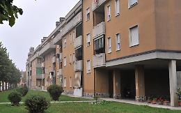 Piazza di Rauso, case Aler: «Follia guardie armate»