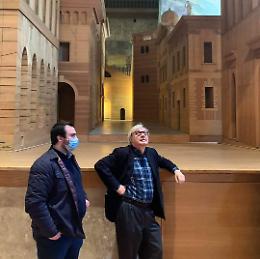 Visita a sorpresa di Sgarbi a Sabbioneta
