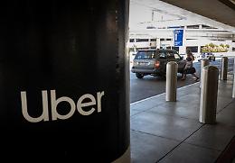Uber, svolta nel Regno Unito: gli autisti diventano dipendenti