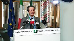 VIDEO Caos Vaccini, Fontana: "Chiesto passo indietro a cda Aria"