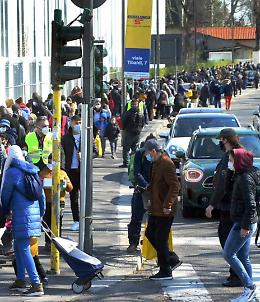Allarme nuovi poveri, don Codazzi: &laquo;&Egrave; solo la punta dell&rsquo;iceberg&raquo; 