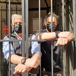Con il plateatico si apre, senza no:  «Noi presi in giro»