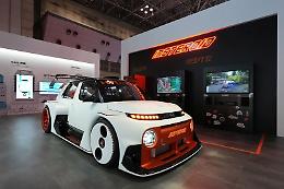 Hyundai conquista mondo virtual drifting con esordio di Insteroid in JDM