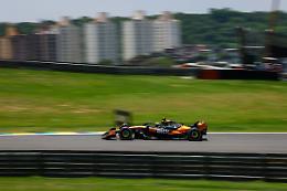 Norris in pole nella sprint di Interlagos, male le Ferrari