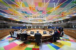 Da Ue prestito di 90 miliardi a Kiev, accantonato uso degli asset