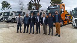 Toto Costruzioni rinnova la flotta, 52 camion Volvo per le grandi opere