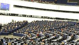 Via libera del Parlamento Ue alle prime norme anticorruzione