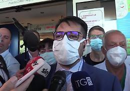 L'Italia tifa Eitan: 'Primi respiri spontanei'