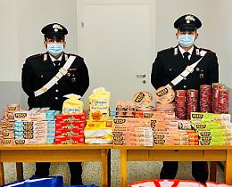 Scacco alla gang dei ladri di tonno: fermati con 442 scatolette