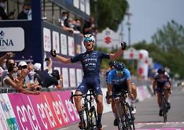 Alessio Bonelli ha vinto la terza tappa del Giro U23
