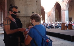 La benedizione laica di Piero Pelù al Porte Aperte Festival