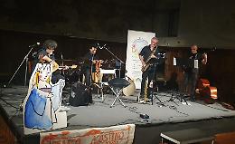 Aksak Project, un giro del mondo in musica