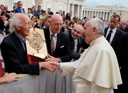 Giovanni Solci: la creativit&agrave; mai sopita, dai gioielli ai monumenti