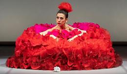 Teatro Ponchielli, con Virginia Raffaele è gran varietà