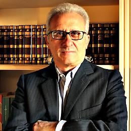 Presentazione del libro di poesie "Nella gabbia dorata"