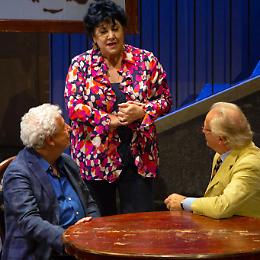 Cos&igrave; parl&ograve; Bellavista. Spettacolo tratto dal film di Luciano De Crescenzo