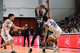 Basket, pronostico rispettato: Vanoli battuta dalla Germani Brescia (76-88)