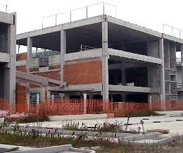 Ex scuola di Cl, i primi nodi dopo il voto