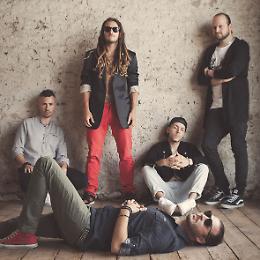 Rock Night anni '70 '80 '90 con il live degli Absolute5