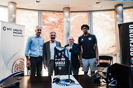 Basket, Paul Eboua presentato alla stampa, nella sede di Credito Padano