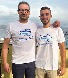 A nuoto nello Stretto, l'impresa di Longhi e Scebba