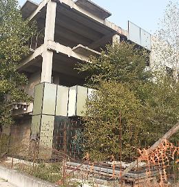 Ex scuola di Cl, svolta in arrivo: «Ci sono offerte, ma servirà l’aiuto del Comune»