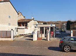 Precipit&ograve; dalle scale: per la morte dell'82enne il pm chiama 12 testimoni