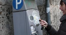 Parcheggi blu in centro gratuiti per alcuni giorni