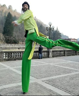 Certe notti a Spino: negozi aperti, musica dal vivo, street food