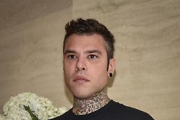 Fedez in ospedale per un’emorragia interna