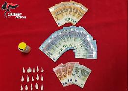 Scacco allo spacciatore trovato con 15 dosi di cocaina: arrestato 39enne