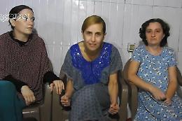 Hamas pubblica un video con tre donne ostaggio 