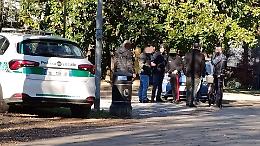 Aggressione ai giardini di porta Serio, 19enne in ospedale