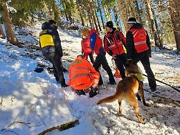 16enne trovata morta a San Candido, telefono spento per il gelo