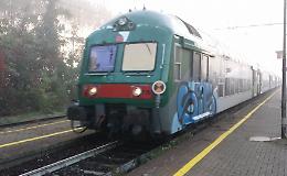 Treni: saltato il diretto per Milano, decine di pendolari a piedi