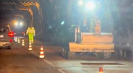 Altra serata e notte di disagi sul ponte: lunghe code 