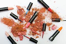 Il primo rossetto della storia ha 4mila anni