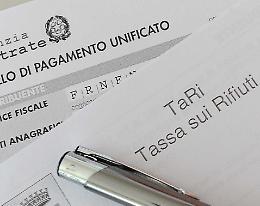 «Una famiglia su dieci evade la Tari»