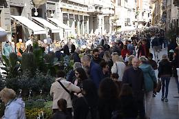 Alle Invasioni Botaniche è già folla