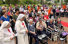 Case di riposo, pi&ugrave; di 2.000 nonni in lista d'attesa