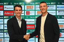 La Cremonese riabbraccia Ciofani: "Imparo dai giovani per diventare un buon direttore sportivo"